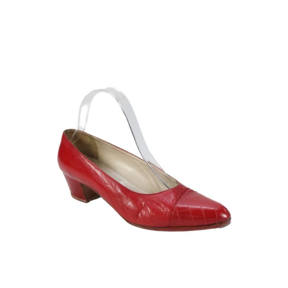 Chanel Womens Leather Slip On Pointed Toe Pumps Red Size 9.5